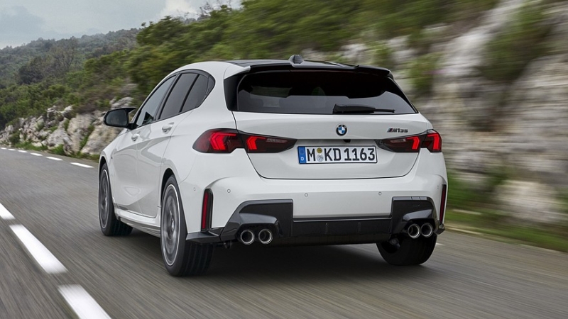 BMW 1 series следующего поколения получит гибридную и полностью электрическую технику