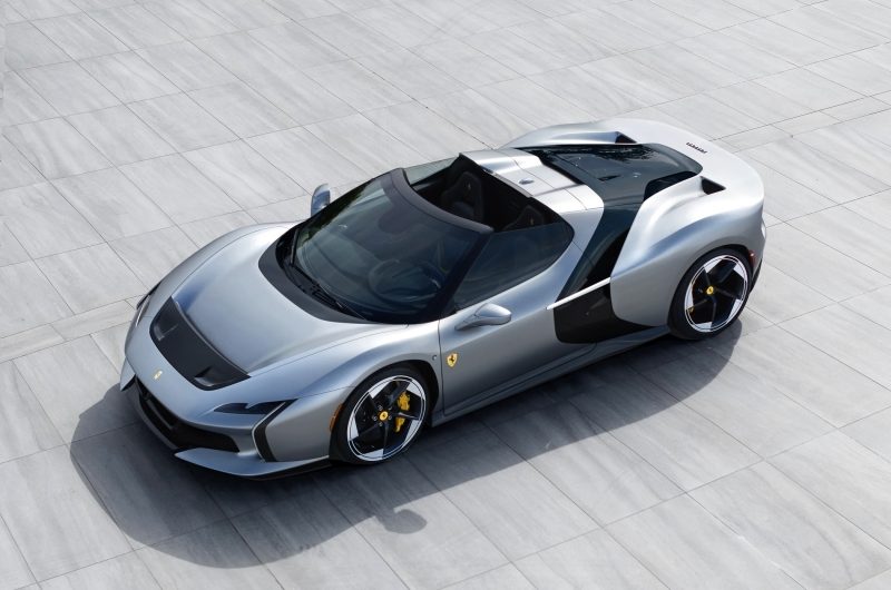 Ferrari HC25: очень интересный вариант дизайна для ушедшего Ferrari F8 Spider
