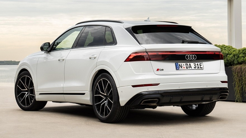 Флагманский Audi Q9: новые изображения