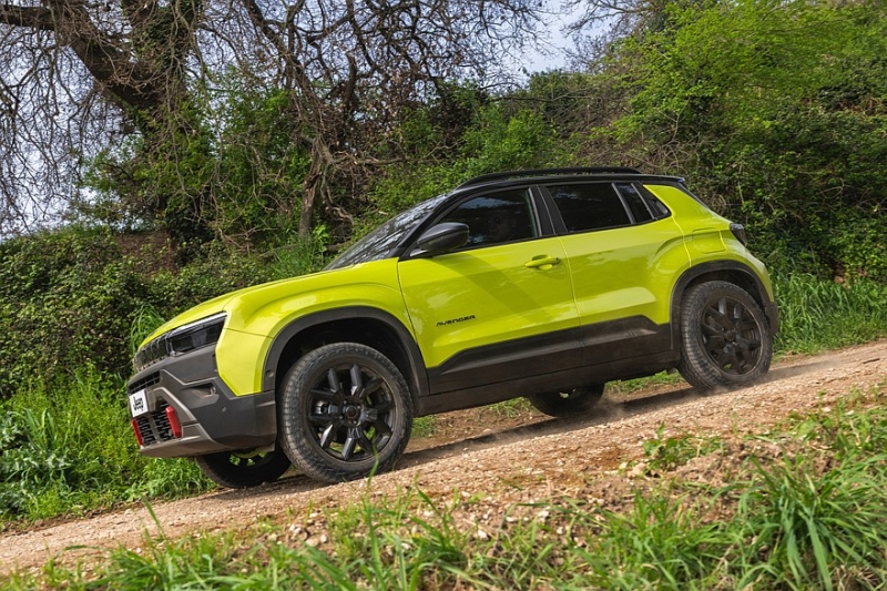 Кроссовер Jeep Avenger для Европы: рестайлинг и новая спецверсия