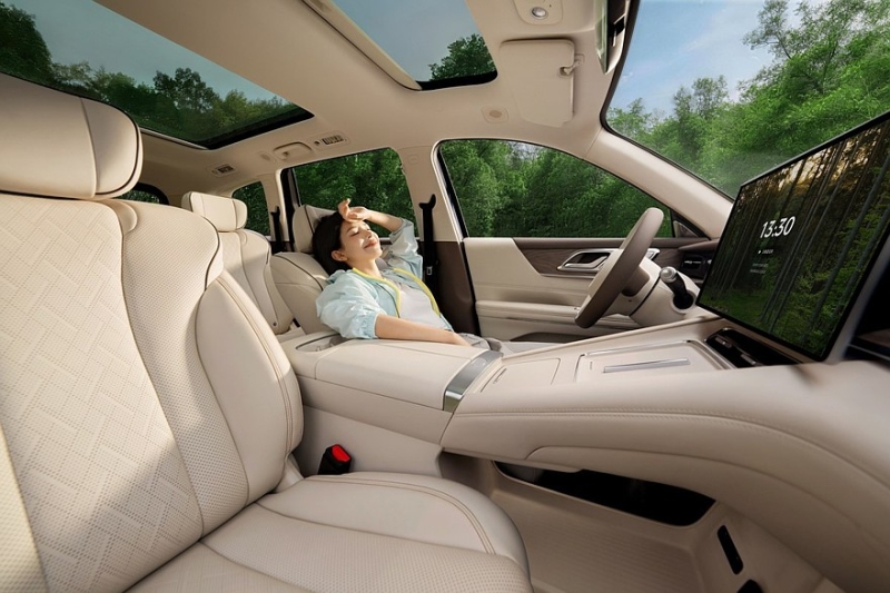 Кроссовер Wuling Starlight L от GM и SAIC: не особо богатый, зато с привлекательными ценами