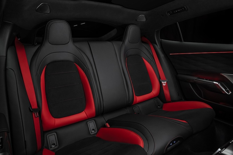 Новый Mercedes-AMG GT 4-door Coupe получил трёхмоторную 1169-сильную установку