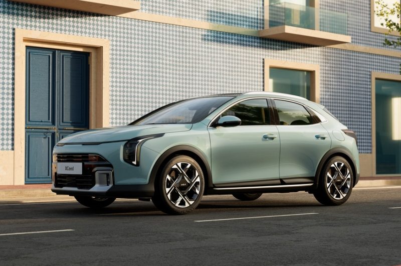 Рестайлинговый Kia XCeed: новые официальные фото и подробности