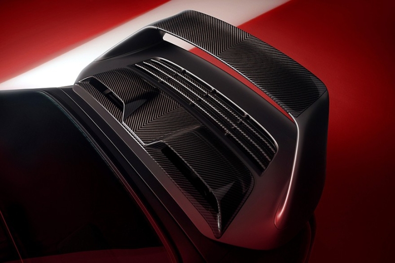 Рестомод Pogea Racing PR964 на базе Porsche 964: карбоновый кузов и три варианта мотора