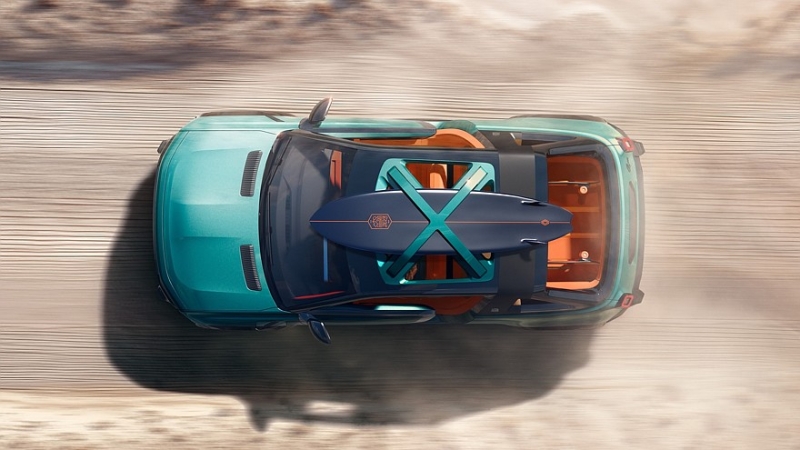 Тепло и ещё теплее: кроссовер Renault 4 превратился в пляжный автомобиль JP4x4