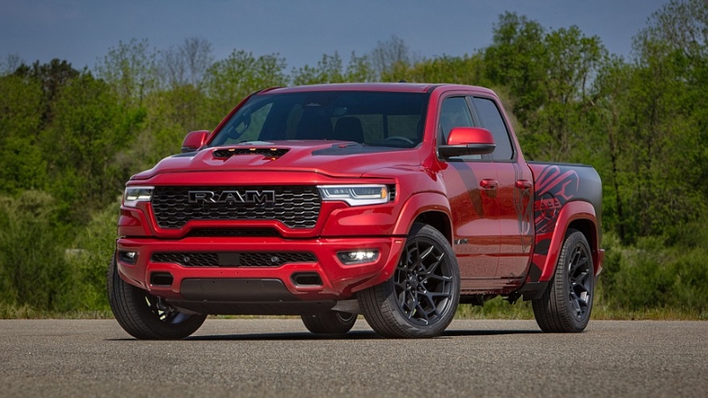 У пикапа Ram 1500 появилось семейство масл-траков Rumble Bee с моторами V8