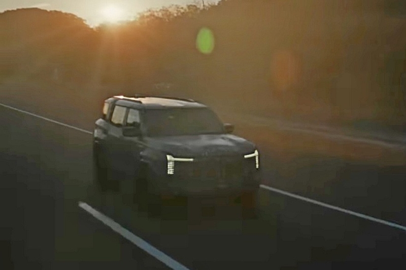 Внедорожник Mitsubishi Pajero возвращается: официальное изображение и сроки премьеры