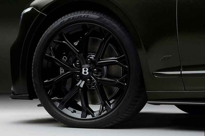 Bentley Flying Spur: новое поколения через два года после старого и возвращение версии S