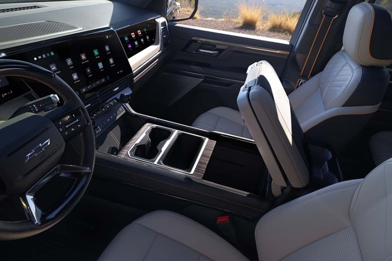 Дебютировал новый пикап Chevrolet Silverado, в том числе топовые версии ZR2 и High Country