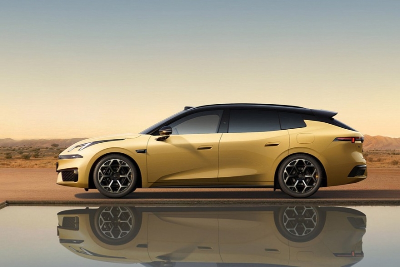 Представлен универсал Lynk & Co 07GT: полный привод и спецверсия