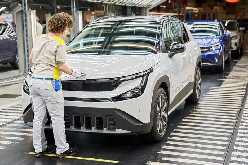 Стартовало серийное  производство недорогого компактного кроссовера Skoda Epiq