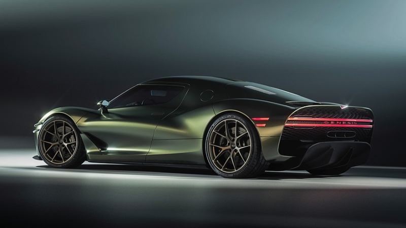 Суперкар Genesis Magma GT: обновлён дизайн, раскрыт салон, показана гоночная версия GT3