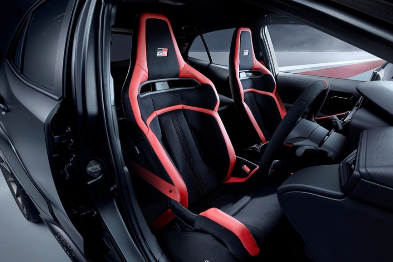 Toyota GRMN Corolla: новая хардкорная версия хот-хэтча, «закалённая» на Нюрбургринге
