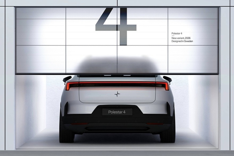 Владельцы Polestar 4 массово повреждают корму из-за отсутствия заднего стекла