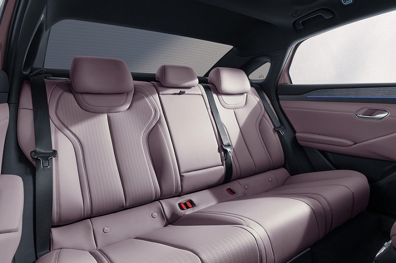 Анонсирован седан BYD Qin Max &ndash; самый крупный в семействе