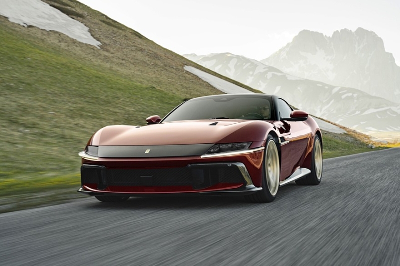 Ferrari 12Cilindri Manuale: очень дорогой симулятор МКП с «защитой от дурака»