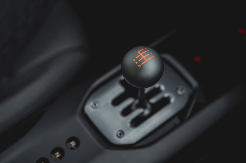 Ferrari 12Cilindri Manuale: очень дорогой симулятор МКП с «защитой от дурака»