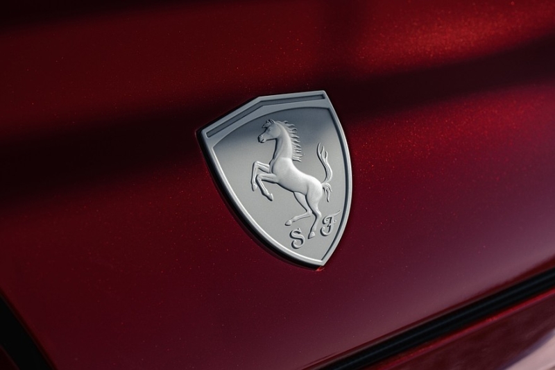 Ferrari 12Cilindri Manuale: очень дорогой симулятор МКП с «защитой от дурака»