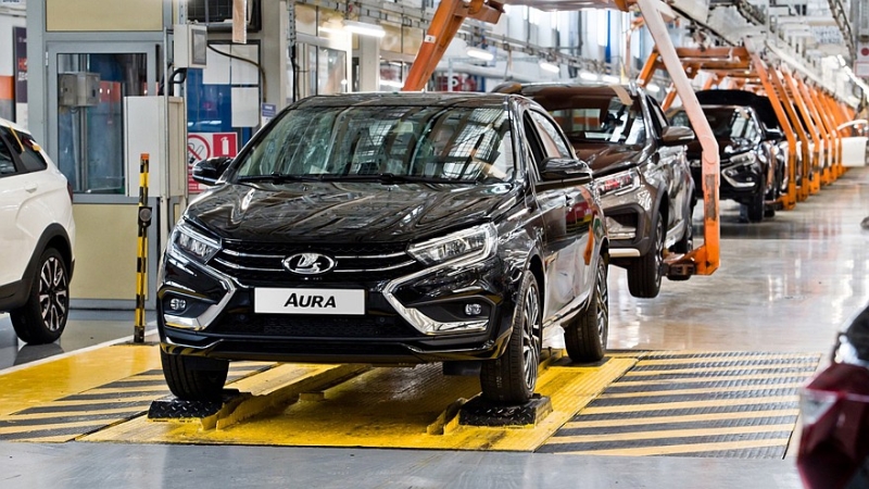 На АВТОВАЗе стартовало производство Lada Aura с парой обновок