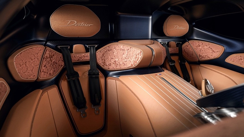 Bugatti Destrier: дорожный &laquo;боевой конь&raquo; на базе трекового суперкара Bugatti Bolide