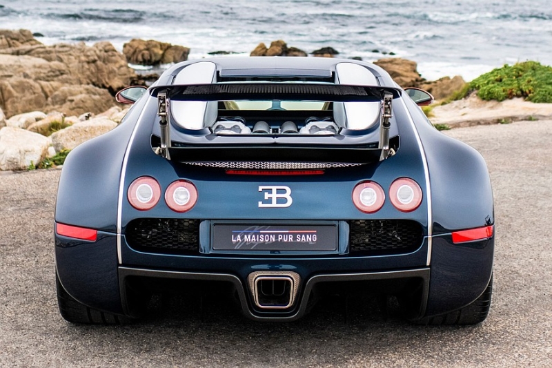Bugatti представила полностью отреставрированный и слегка облагороженный Veyron