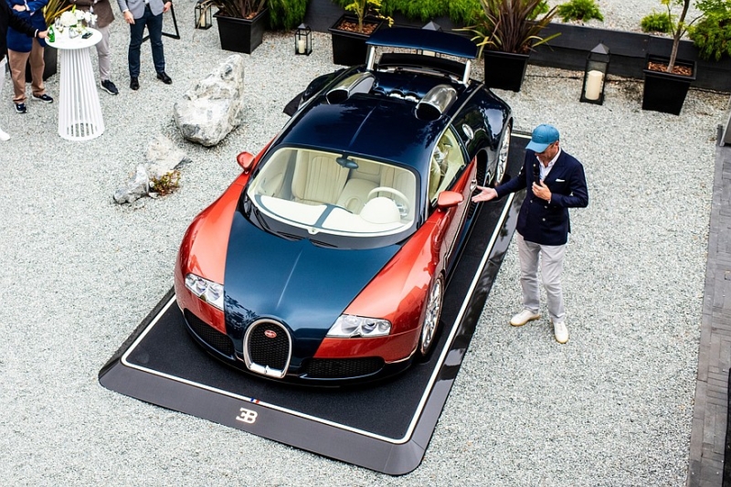 Bugatti представила полностью отреставрированный и слегка облагороженный Veyron
