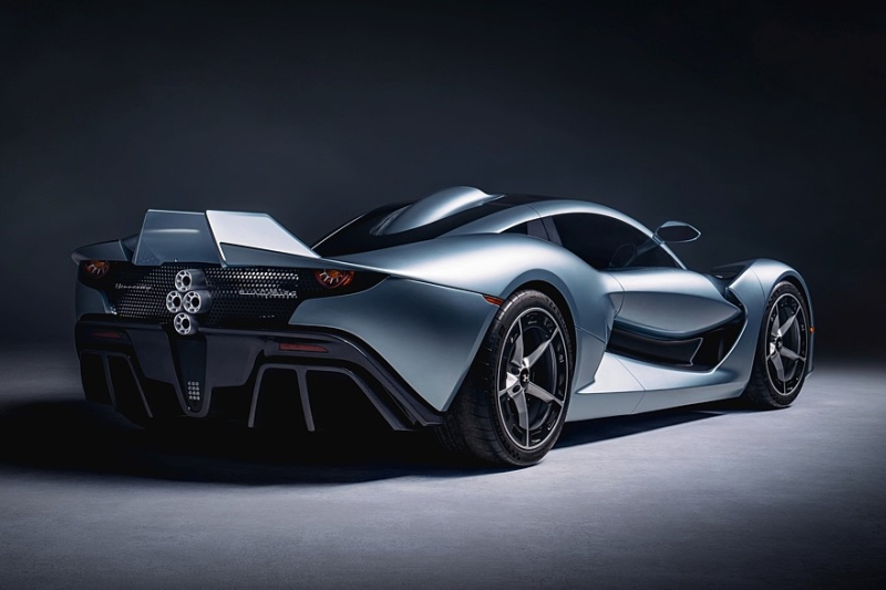 Hennessey Blackbird: аналоговый суперкар в авиационном стиле с атмосферным V8 и МКП