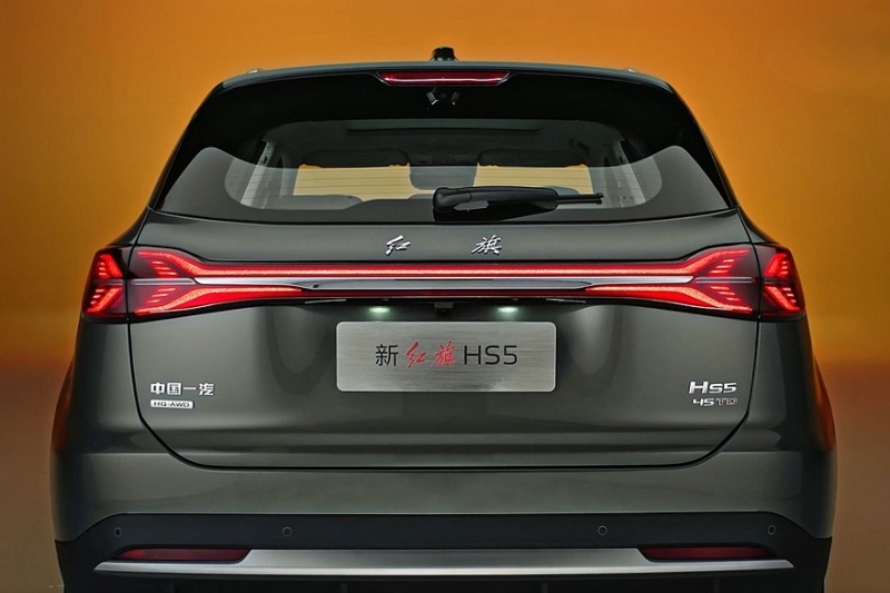 Кроссовер Hongqi HS5 обновился снаружи и внутри. Ждём в России