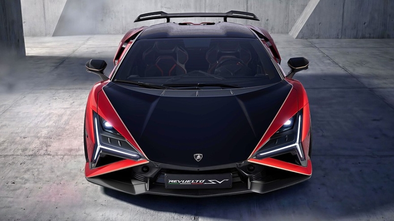 Lamborghini Revuelto SV: хардкорная версия с мощной батареей и доработанным шасси