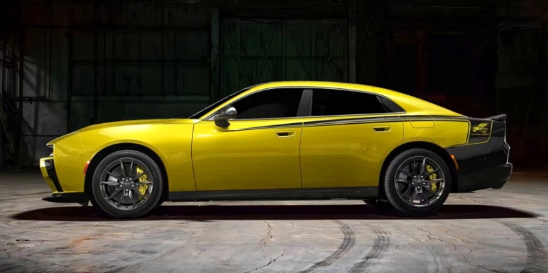 &laquo;Пчёлка&raquo; вернулась и готова всех покусать: представлен новый Dodge Charger Super Bee