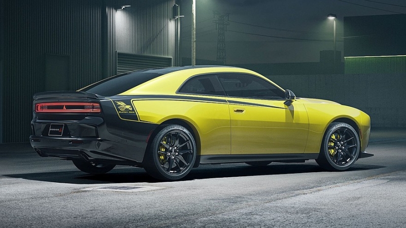 &laquo;Пчёлка&raquo; вернулась и готова всех покусать: представлен новый Dodge Charger Super Bee