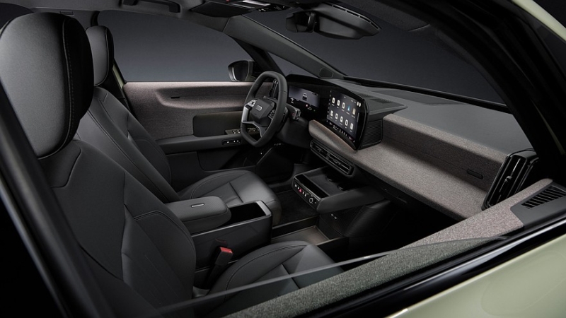 Audi полностью рассекретила компактный хэтчбек A2 e-tron, цены известны