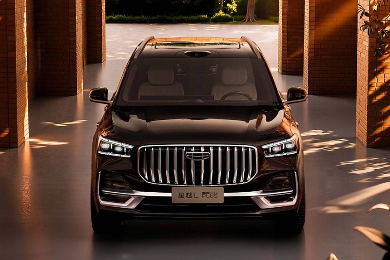 Флагманский кроссовер Geely Monjaro Plus: больше официальных изображений