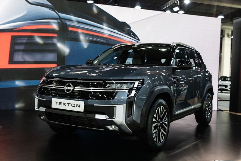 Кроссовер Nissan Tekton, брат Renault Duster: теперь с левым рулём
