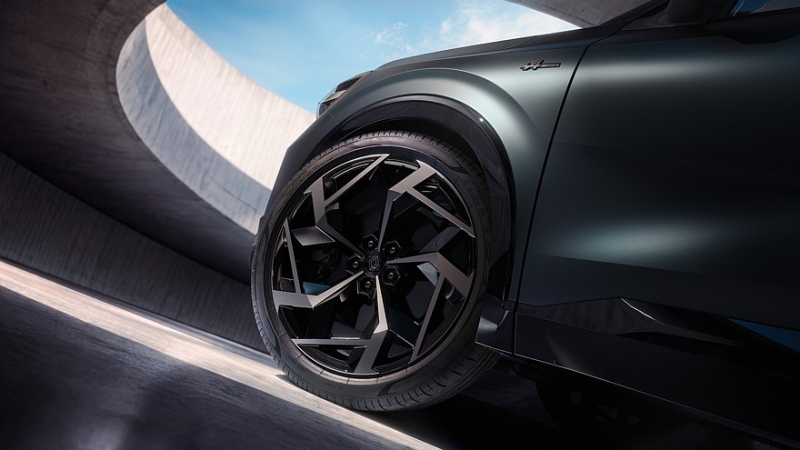 Кроссовер Renault Rafale обзавёлся спецверсией Hypnotic, цена известна