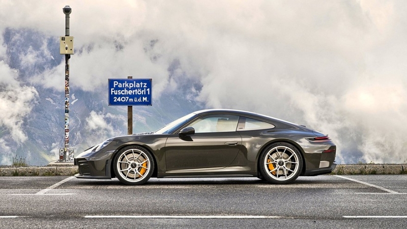Porsche 911 GT3 Bergsport: спецверсия на «механике» для штурма альпийских серпантинов