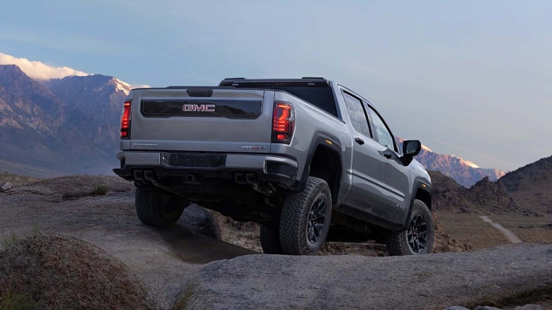 Посвежевший большой пикап GMC Sierra 1500: список обновок к 2027 модельному году и цены