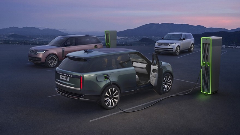 Range Rover Electric полностью рассекречен: средние характеристики за бешеные деньги