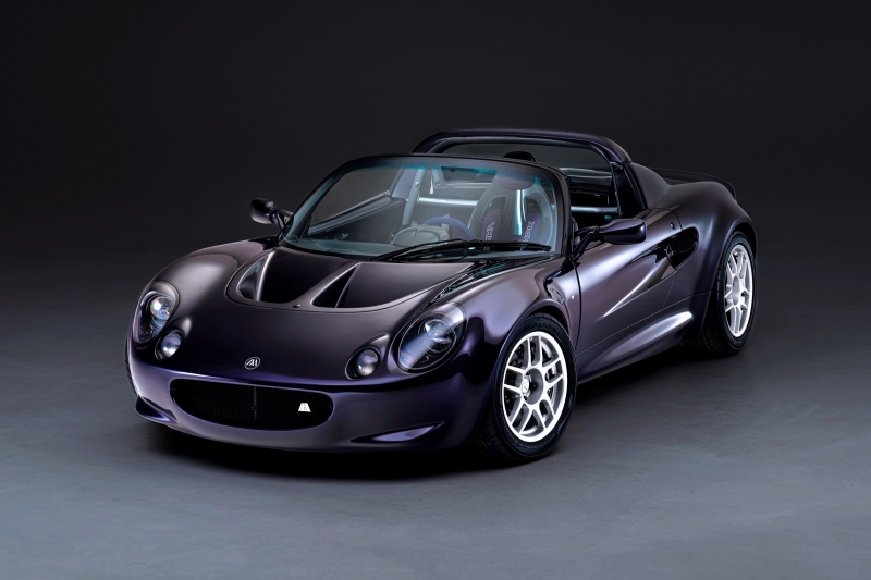 Рестомод Analogue VHPK на базе Lotus Elise S1: водитель по центру и масса менее 600 кг