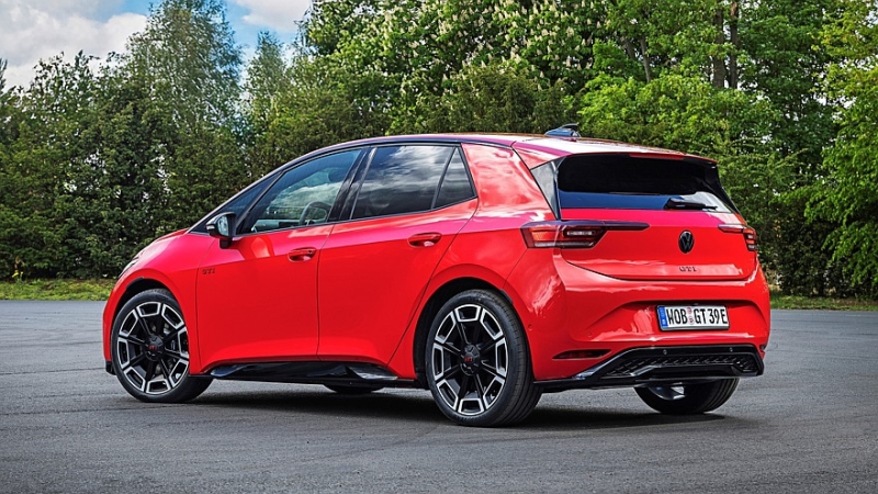 Volkswagen ID.3 GTX переименован в ID.3 GTI после рестайлинга. Техника не изменилась