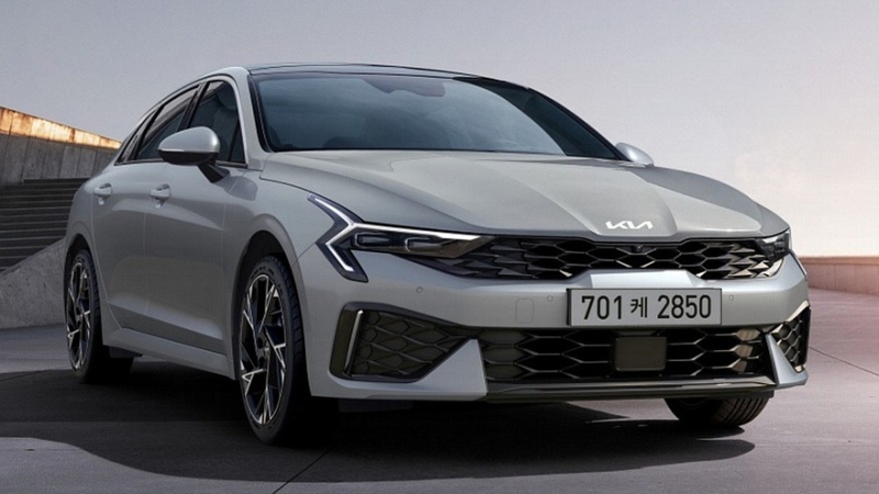 Второй рестайлинг Kia K5: первые изображения