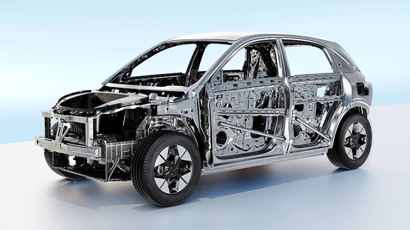 Geely выпустила миллионный экземпляр хэтчбека EX2 перед его запуском в России