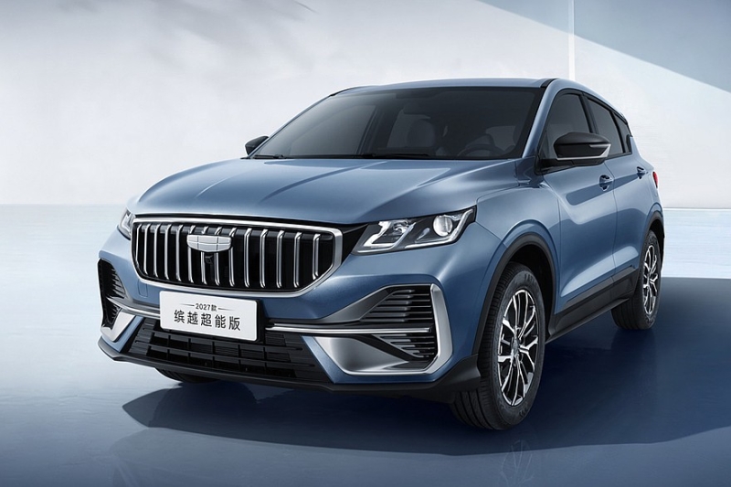 &laquo;Упрощённый&raquo; Geely Coolray снова модернизировали: первые официальные фото