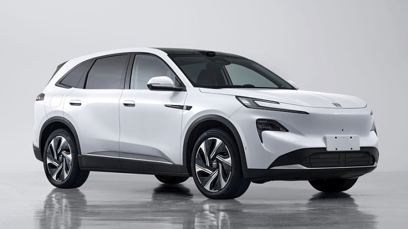 Ещё один конкурент Geely Monjaro: кроссовер Buick Electra E7 готовится к премьере