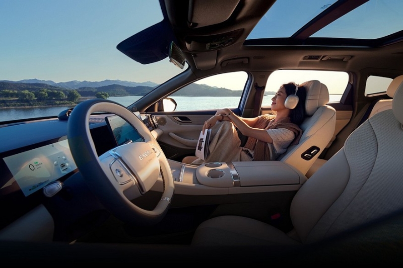 Кроссовер Exeed ET5 на базе Exeed TXL стартует в двух версиях