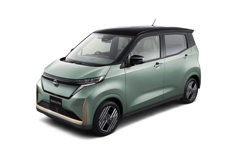 Nissan рассекретил обновлённый кей-кар Sakura, цены известны