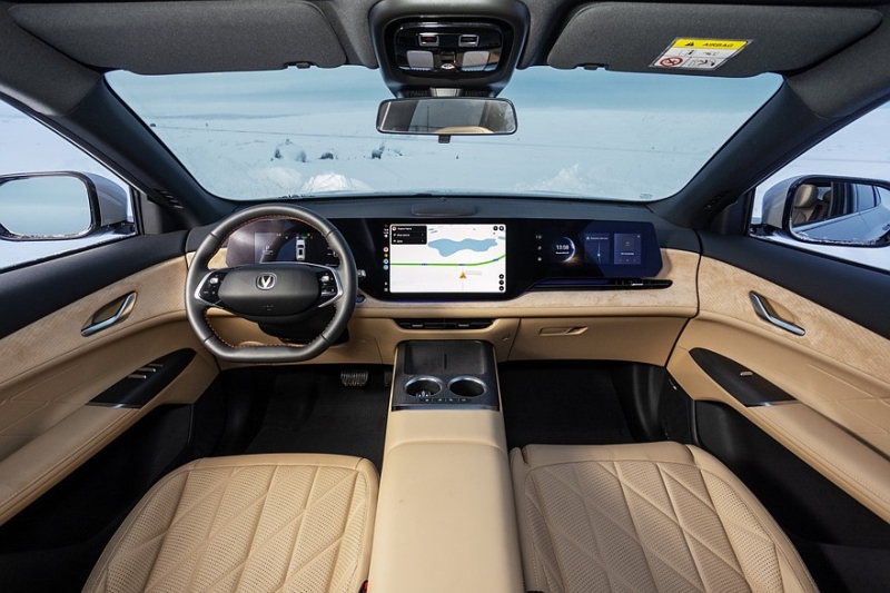 Новый Changan CS75 Plus стартует в России с топовым мотором и полным приводом: объявлены цены