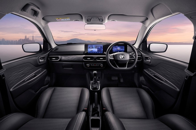 Новый седан Proton Saga: теперь без механики, а в базе – сенсорный пульт вместо мультимедиа