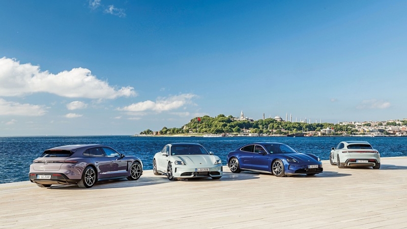 Porsche занесла топор над Taycan, но просит СМИ не разводить панику