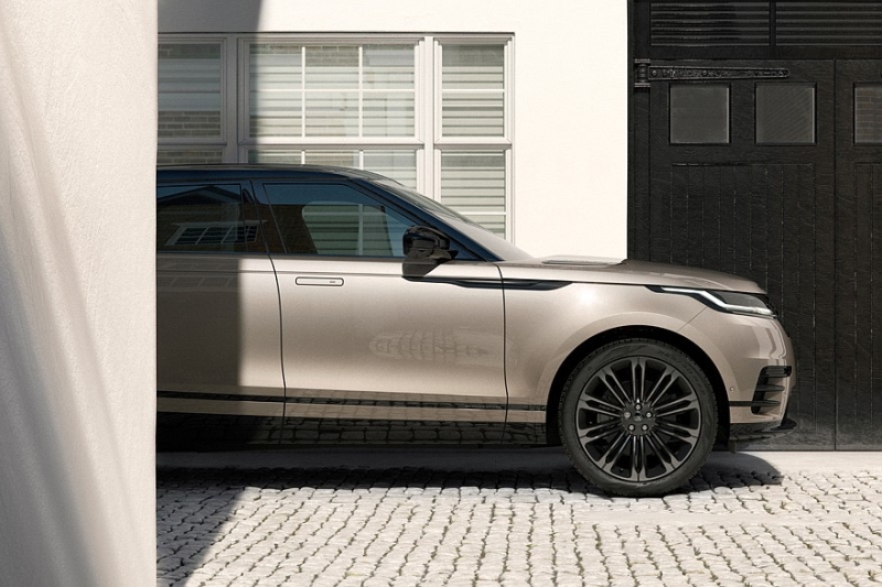 Range Rover посвятил Лондону спецверсии кроссоверов Evoque Hoxton и Velar Belgravia